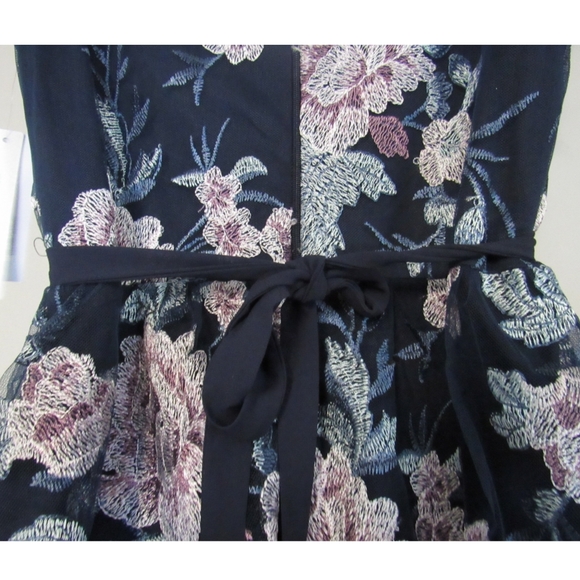 Sequin Hearts Girls Floral Embroidery Lace Dress 16 Navy - Picture 4 of 12